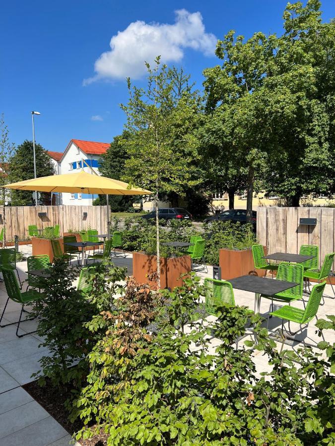 Hotel Zeppelin Laupheim Eksteriør bilde